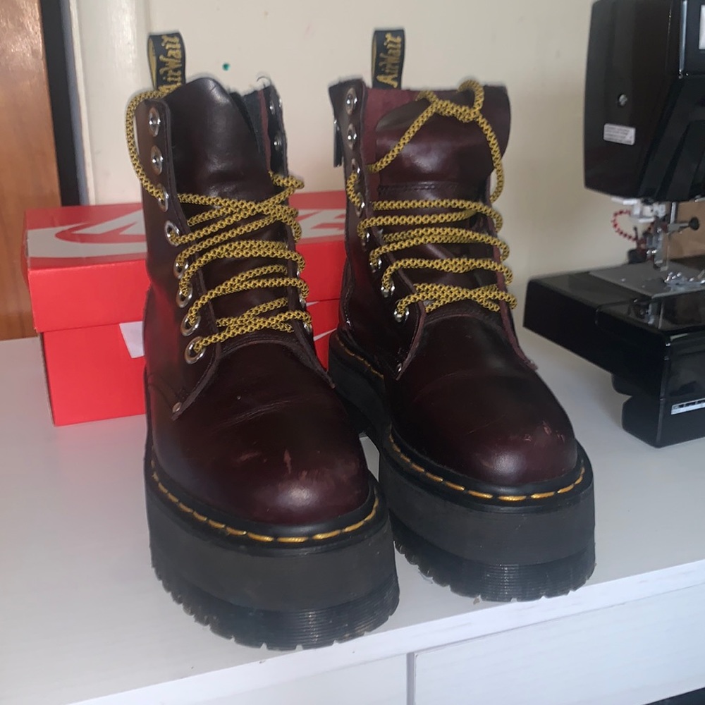 Jadon Max Leather Platform Boots